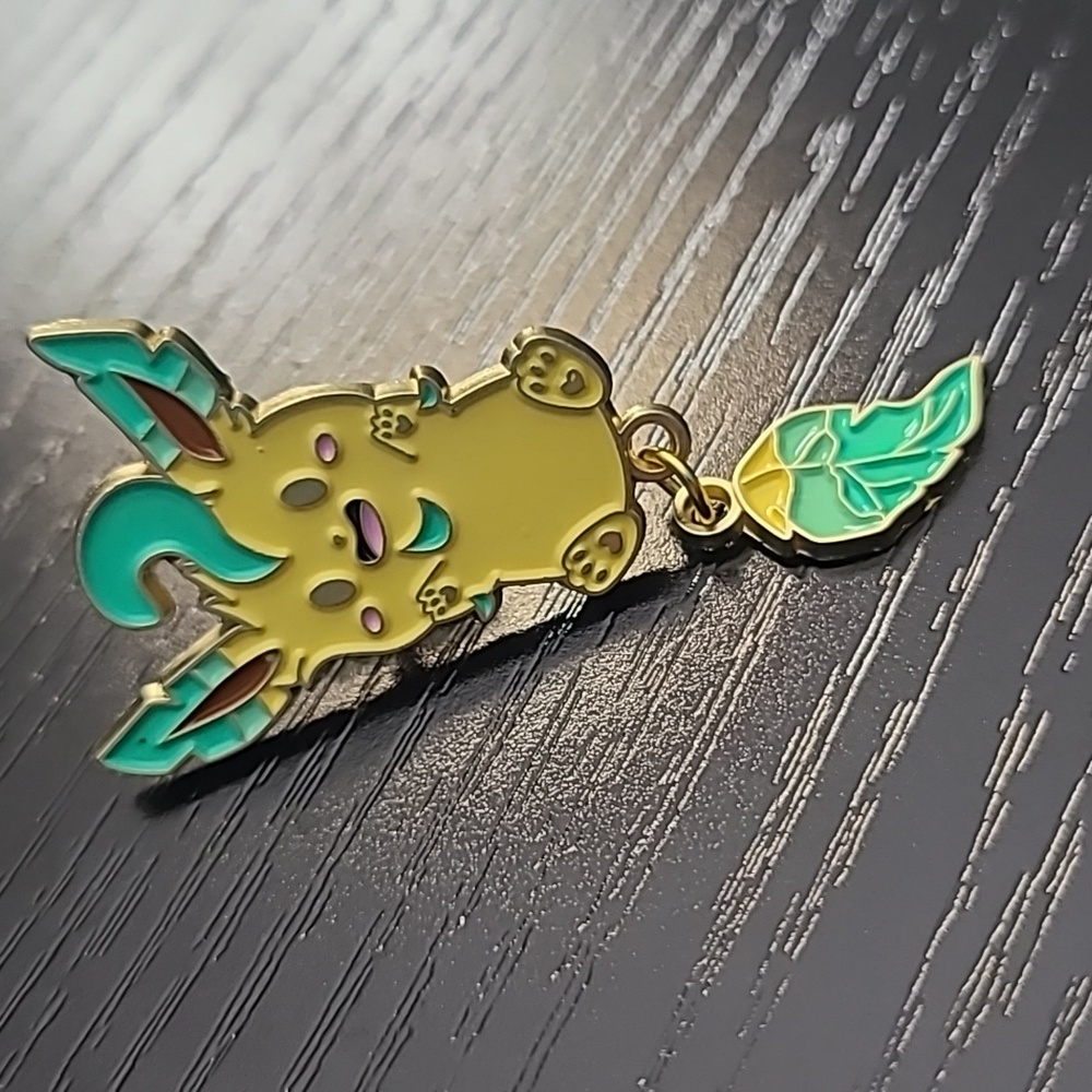 Pokemon Leafeon Pin